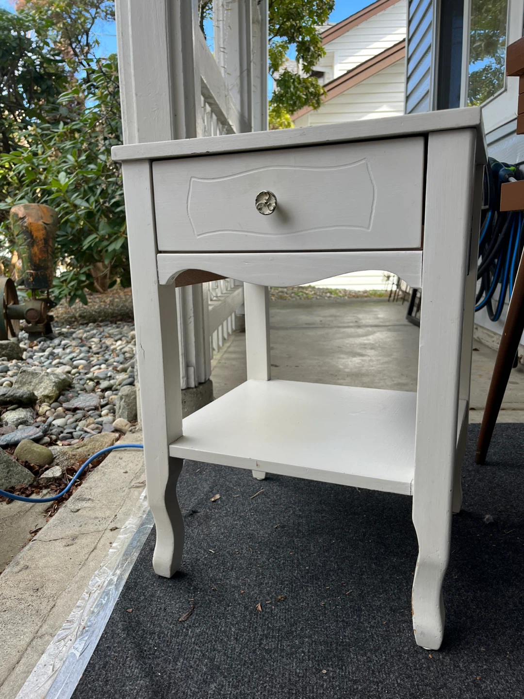 Vintage Cute Nightstand - photo 4