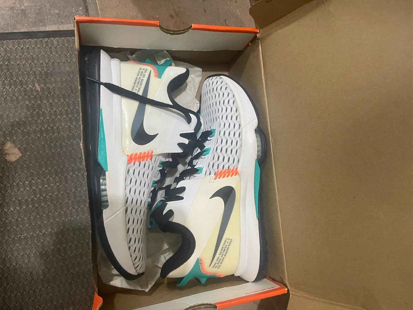 Nike LeBron Witness 5 Basketball Shoes size 9.5 - photo 5