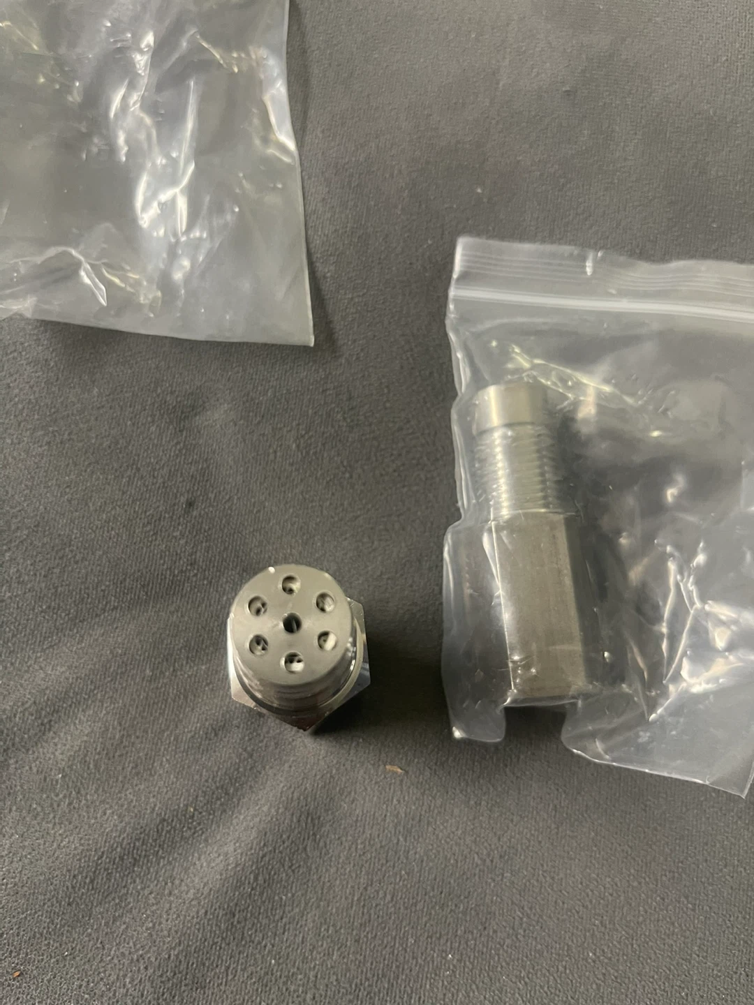 2 Pcs Exhaust O2 Sensor O2 Sensor Bung Extender - photo 3