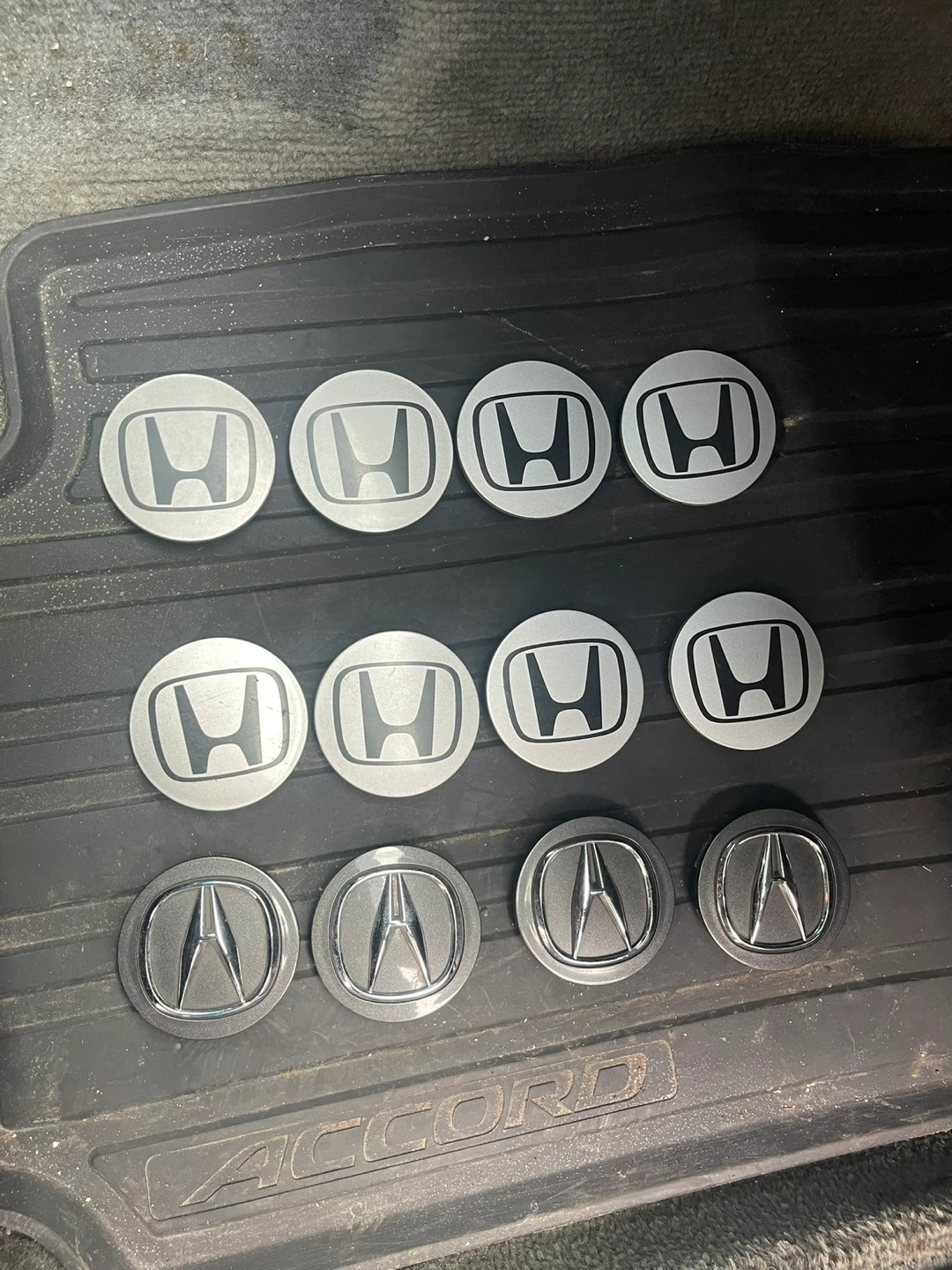 Honda and Acura Wheel Center Caps Set