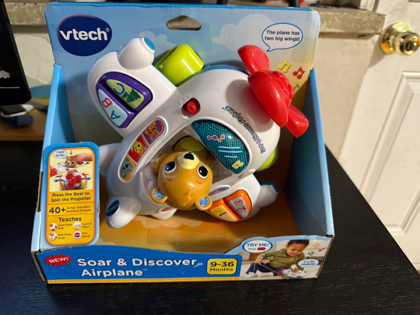 VTech Soar & Discover Airplane Toy