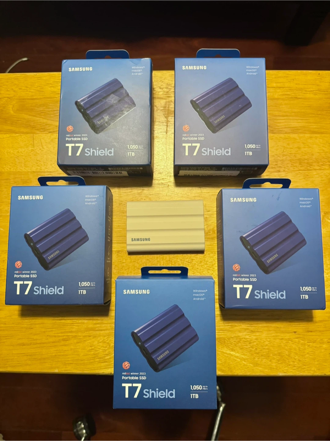 SAMSUNG T7 Shield SSD 1TB Hardrive Storage for Windows and Mac