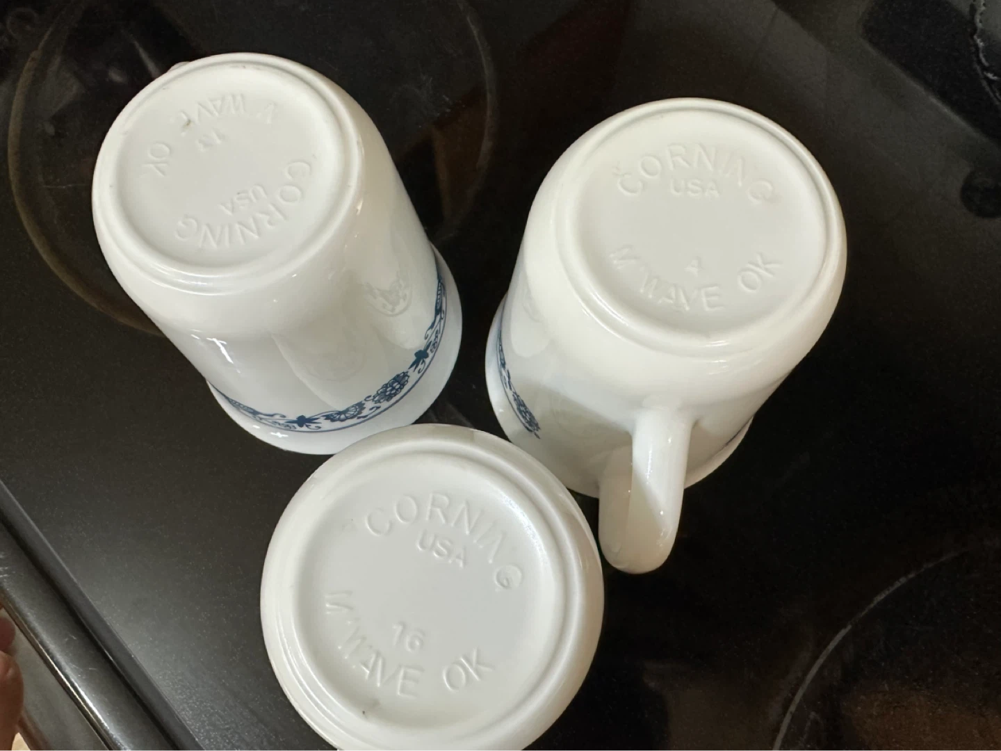 Set of 3 Corelle Blue Floral Mugs - photo 3
