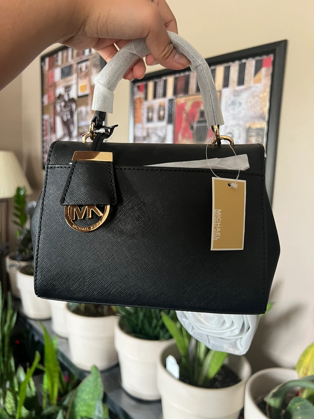 Michael Kors Handbag with detachable crossbody strap - photo 2
