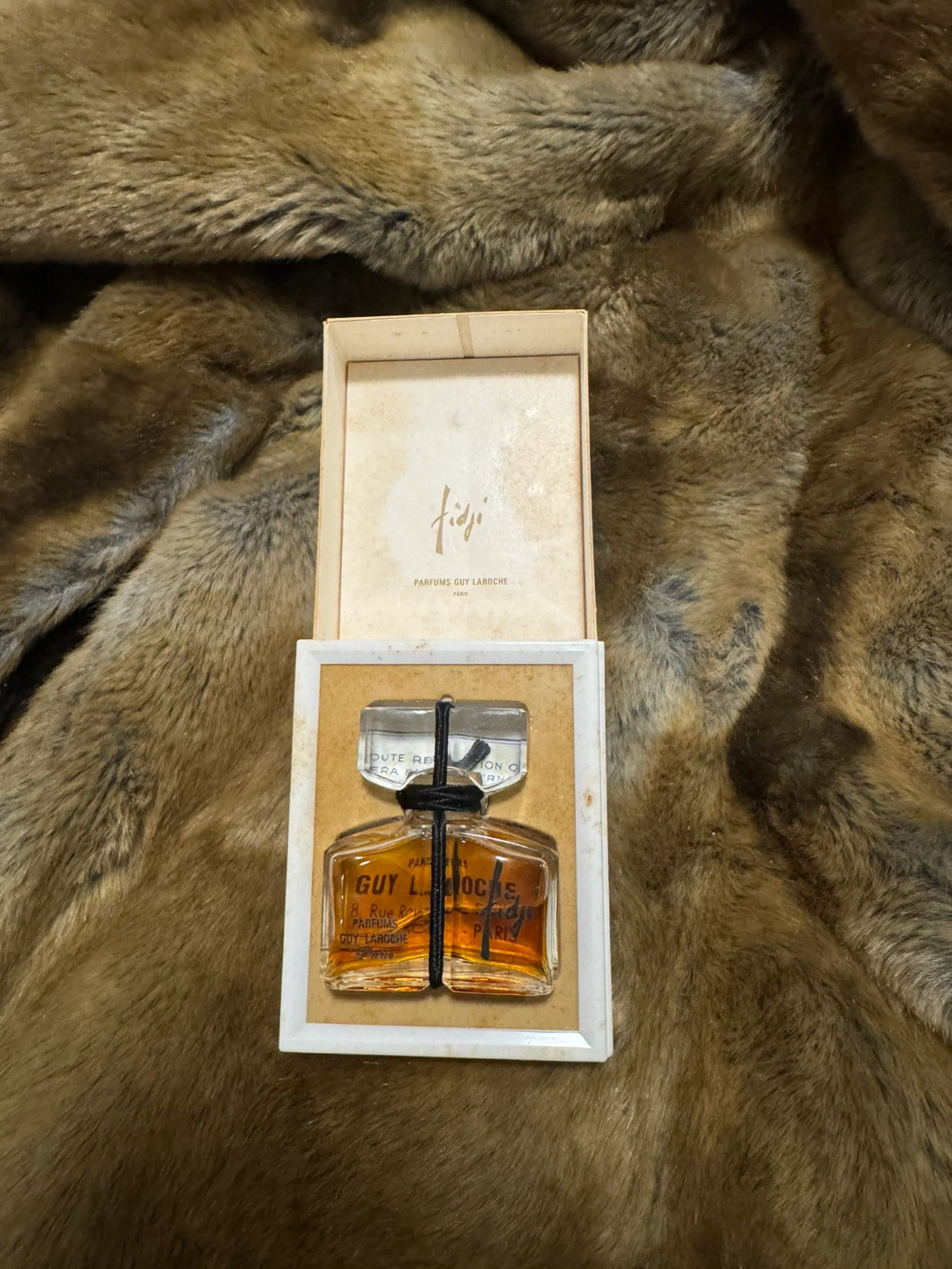 Guy Laroche Fidji Perfume 7ml in sealed bottle - photo 2