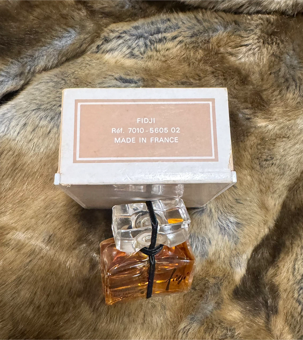 Guy Laroche Fidji Perfume 7ml in sealed bottle - photo 4