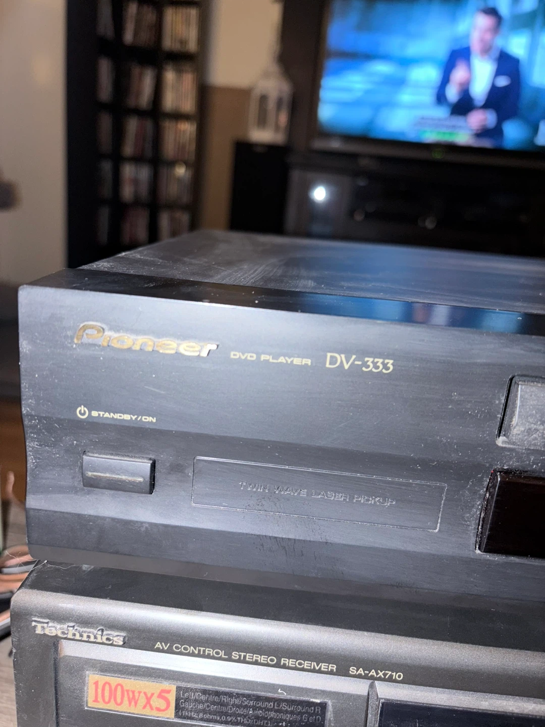 Pioneer DV-333 DVD Player - photo 3