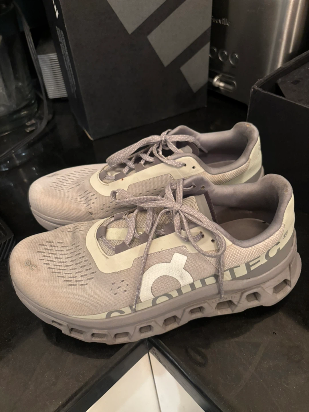 Men’s Cloud Running Shoes 7.5 - photo 2
