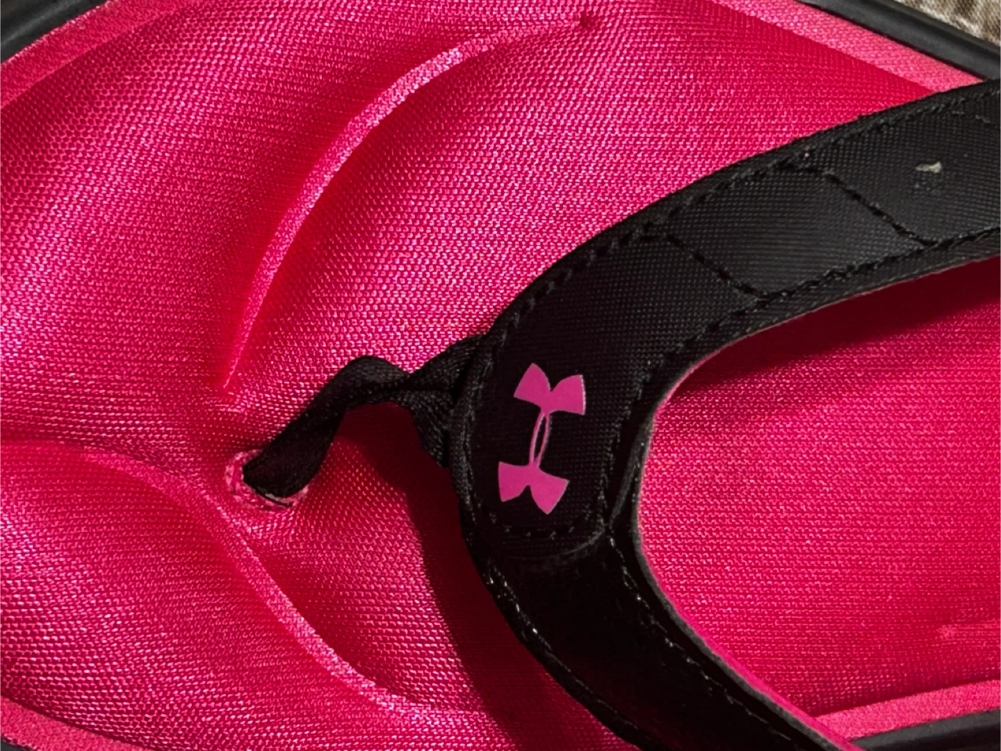 Under Armour Women's Flip Flops Size 10 - photo 2