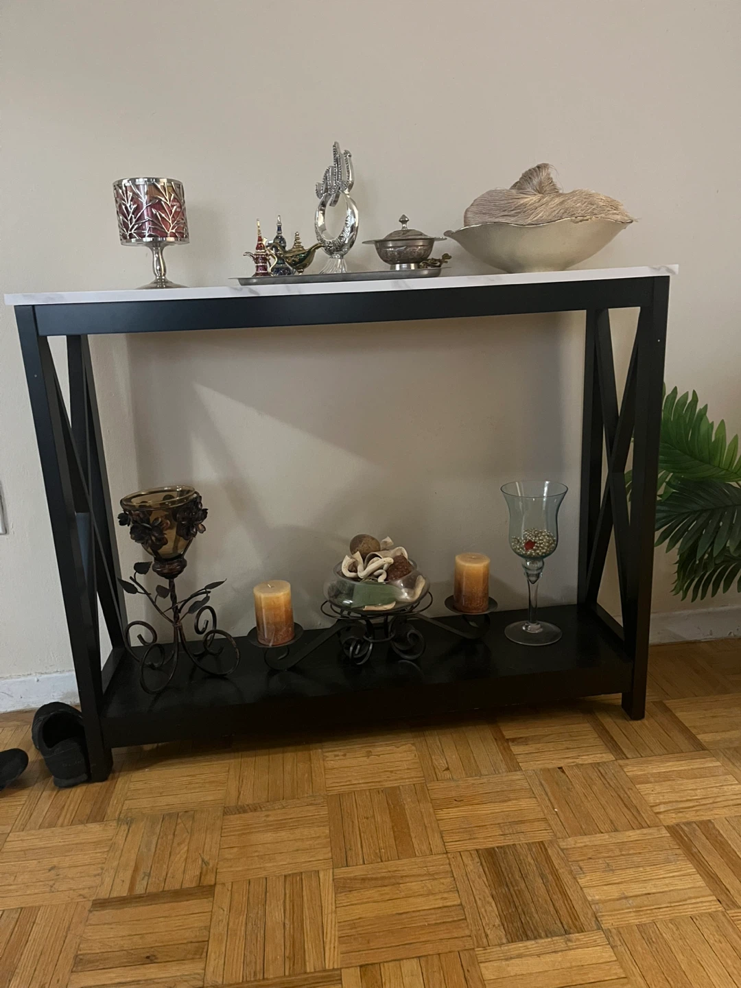 Beachcrest Home Darek Console Table with Shelf - photo 3