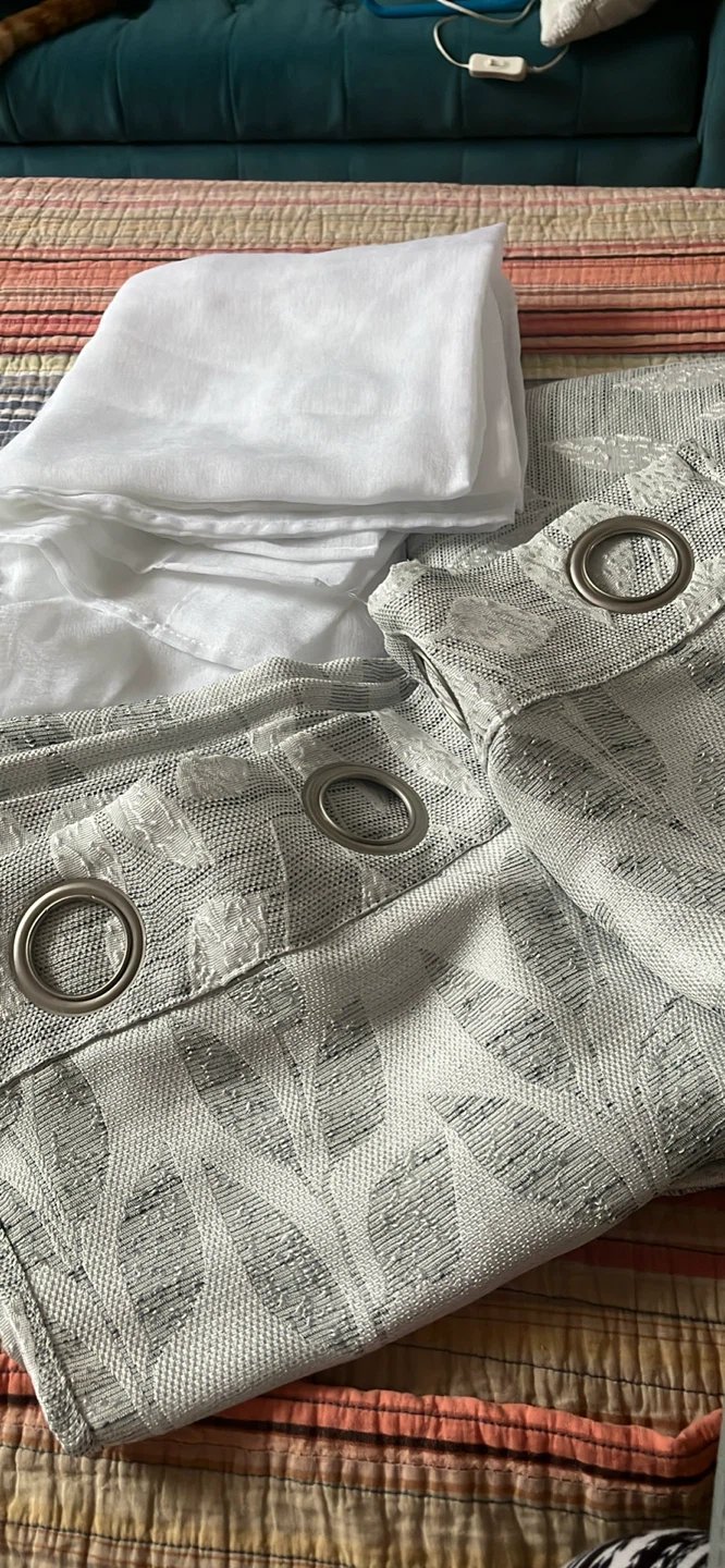 Set of 3 Pairs of Grommet Curtains - photo 3