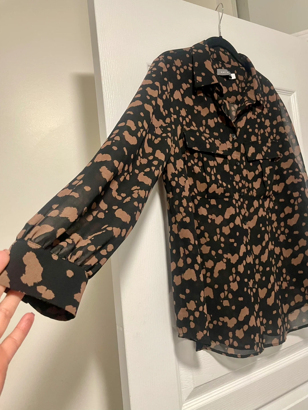 Mint Velvet Black & Brown Leopard Print Button-Up Shirt - UK 14 - photo 2