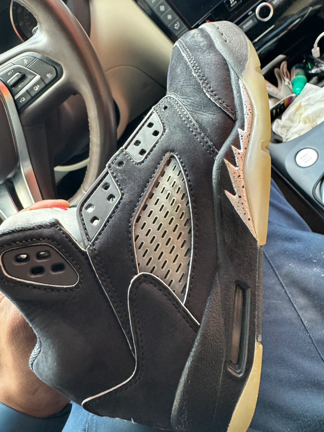 Air Jordan 5 Retro Kids Size 5.5Y Shoes - photo 5