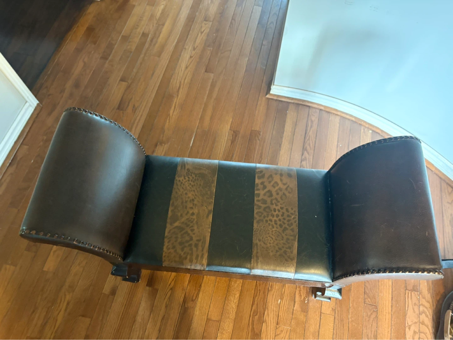 Decorative Bench - Faux Leather & Patterned Seat - photo 3