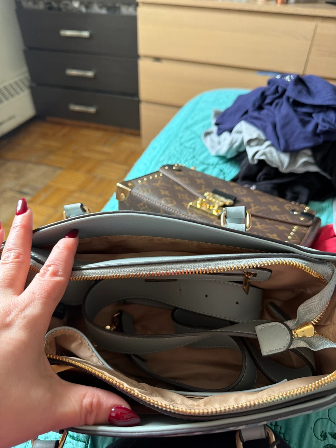 Guess Los Angeles Tote Bag - photo 4
