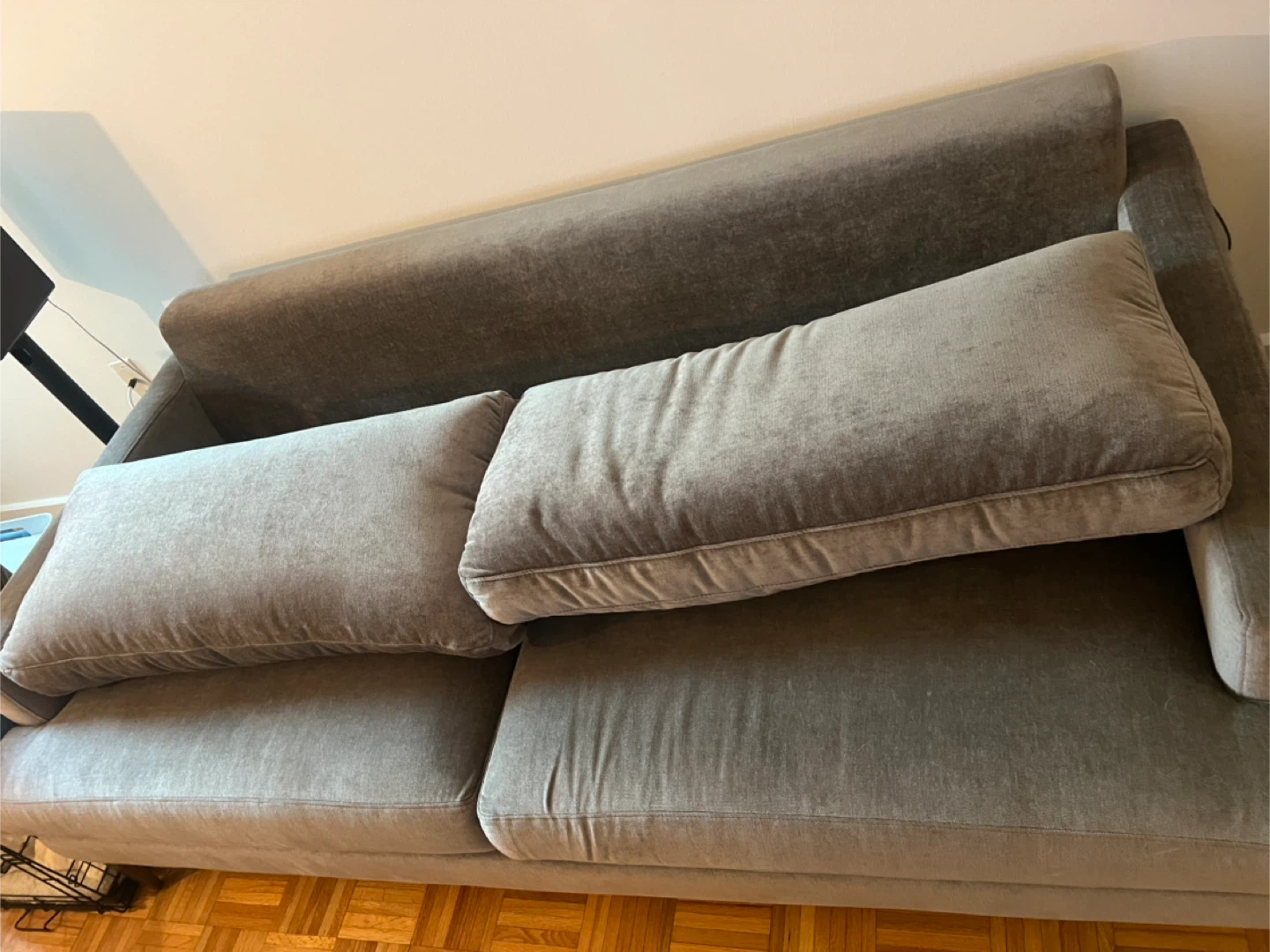 west elm andes sofa - like new - photo 2