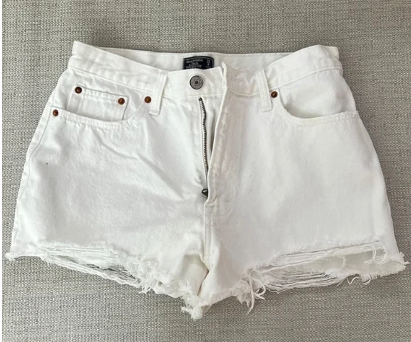 Abercrombie & Fitch White The Cutoff Short High Rise Size 27