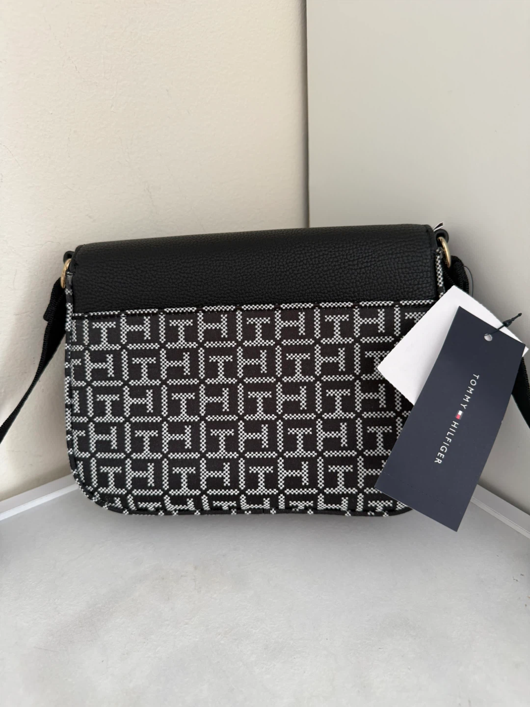 Tommy Hilfiger Monogram Crossbody Bag - photo 2