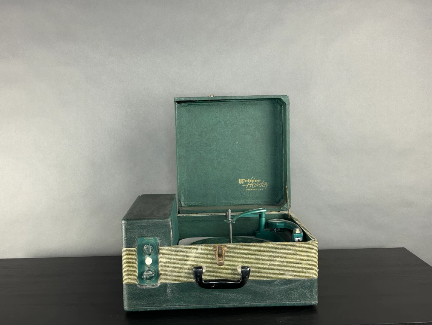 Webcor Holiday Portable Record Player - photo 4