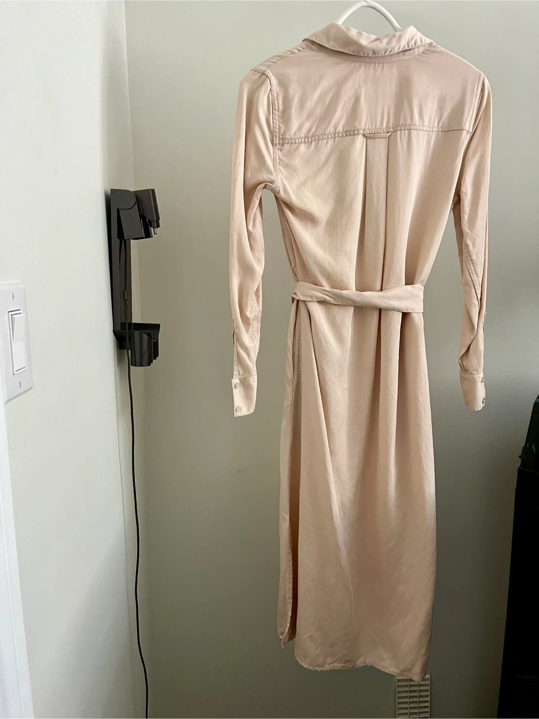 Banana Republic Tan Button-Up Midi Dress with Belt - photo 2