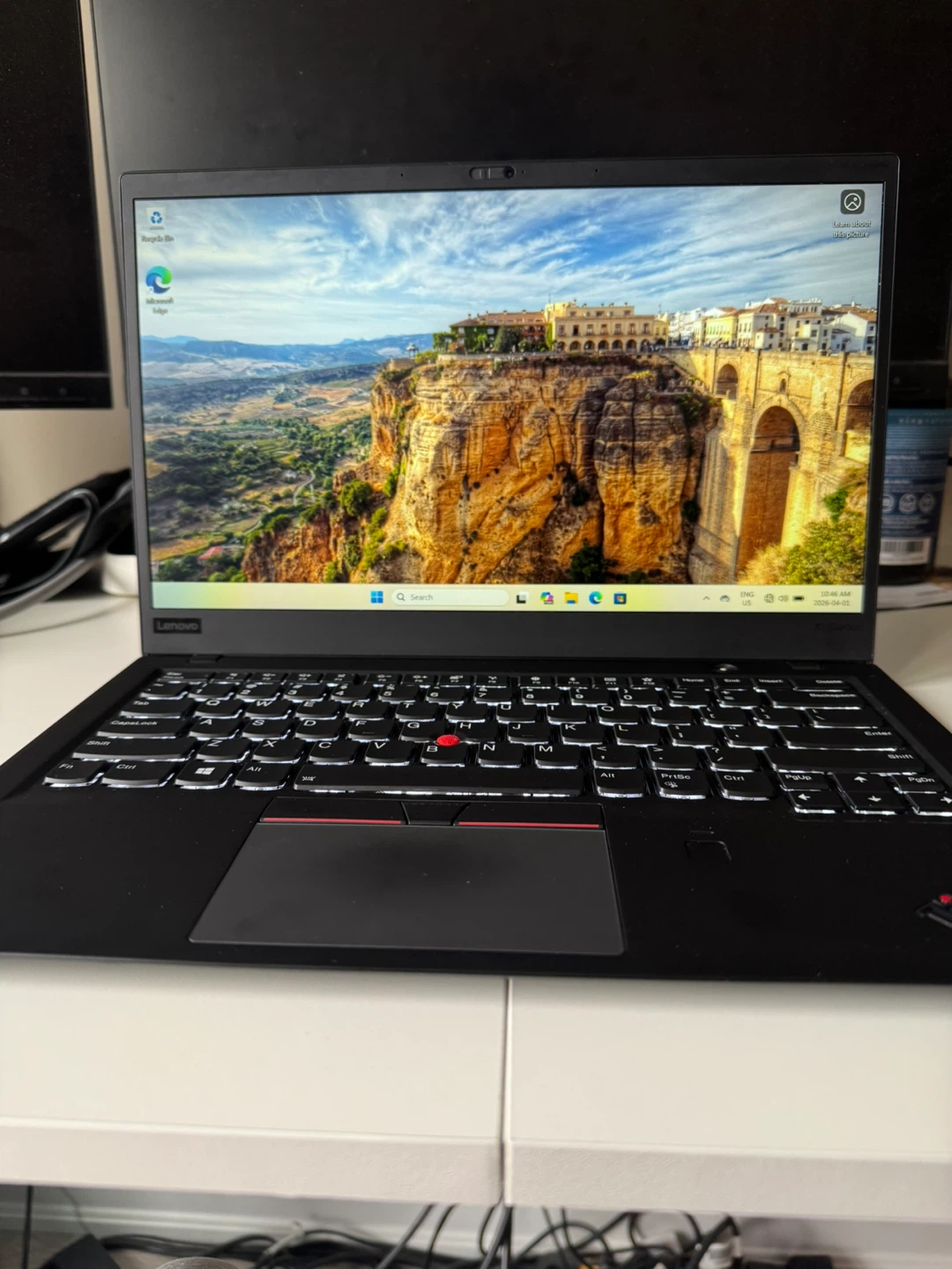 Lenovo X1 Carbon Intel i7 Win 11 Pro 238GB & 16GB