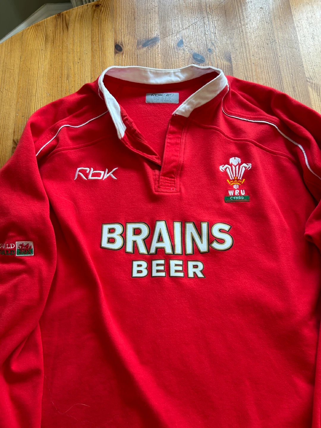 Reebok Wales Rugby Shirt BRAINS BEER Mens Long Sleeve Red - photo 2