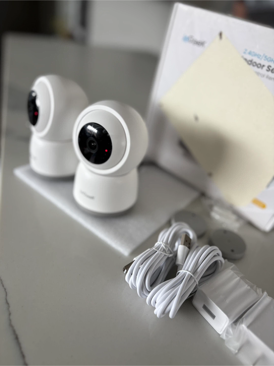 IoGeek Indoor Security Cameras (2 Pack) - photo 3