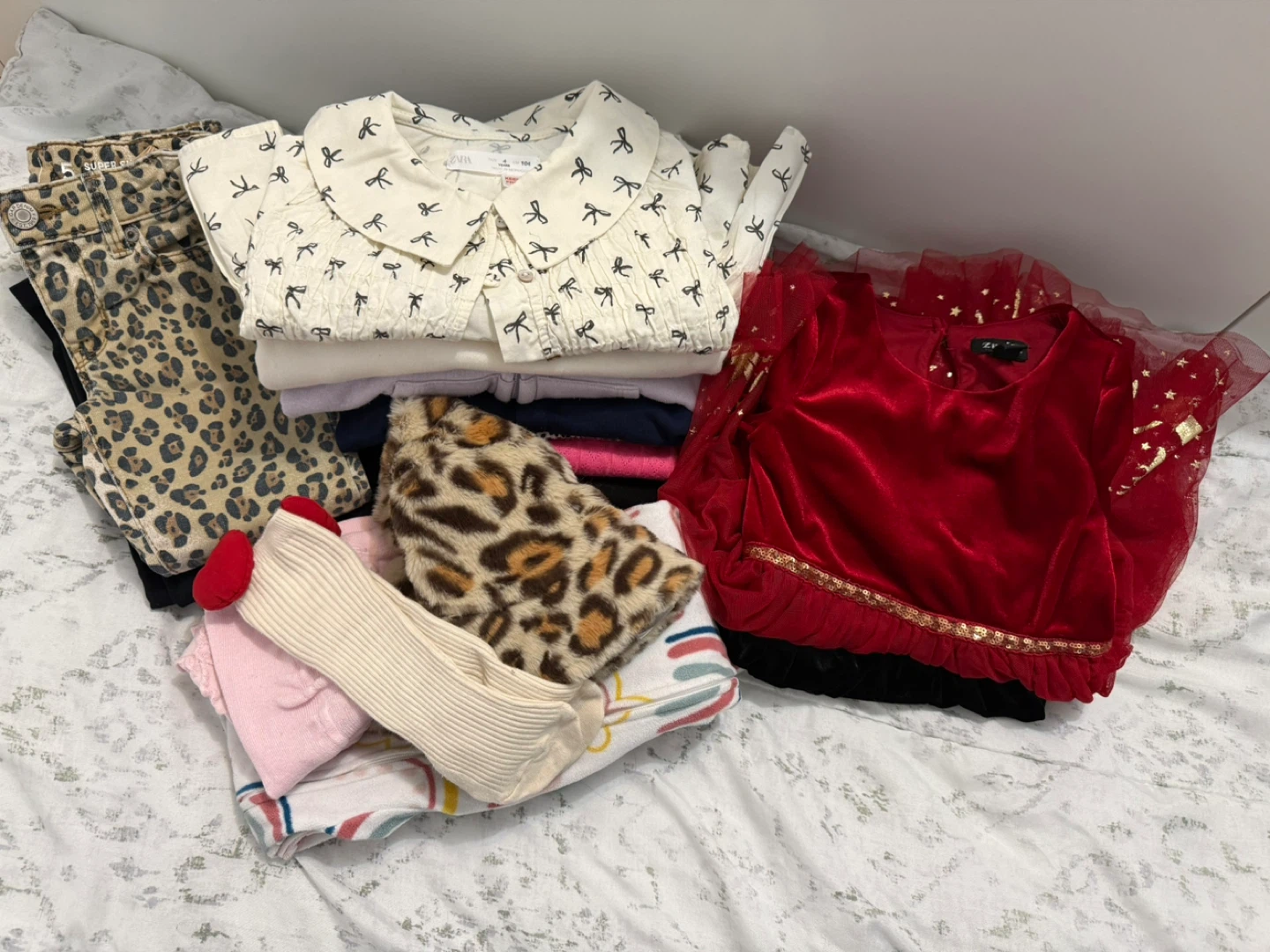 Kids' Clothing Bundle - 4 years old girl 👧🏻