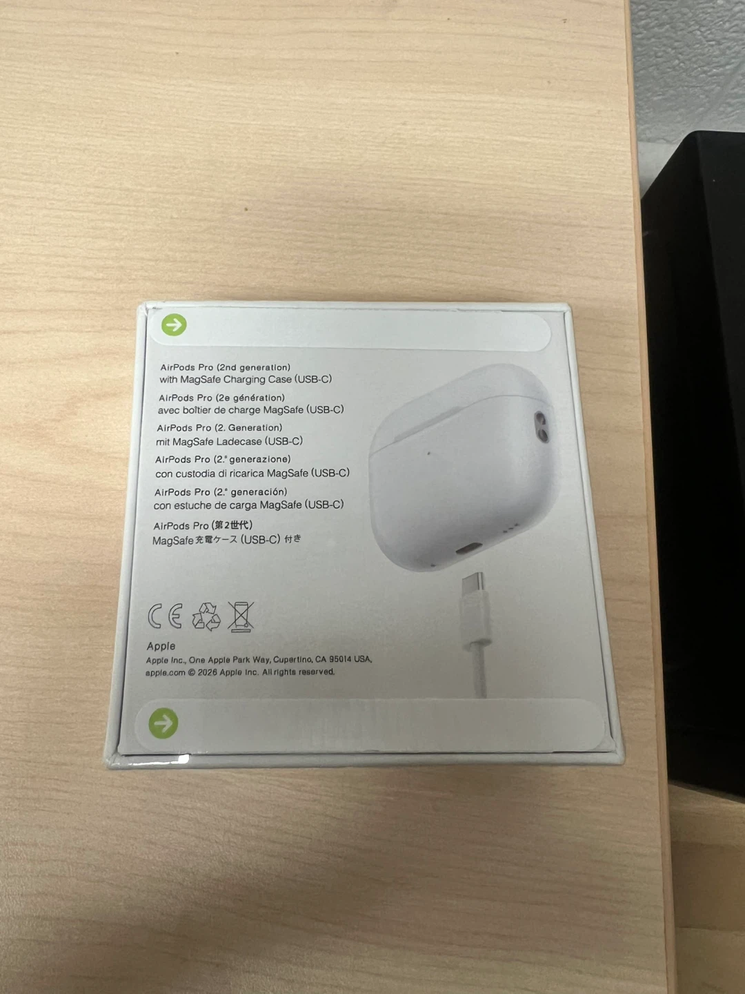 Apple AirPods Pro (2nd Gen) - photo 3