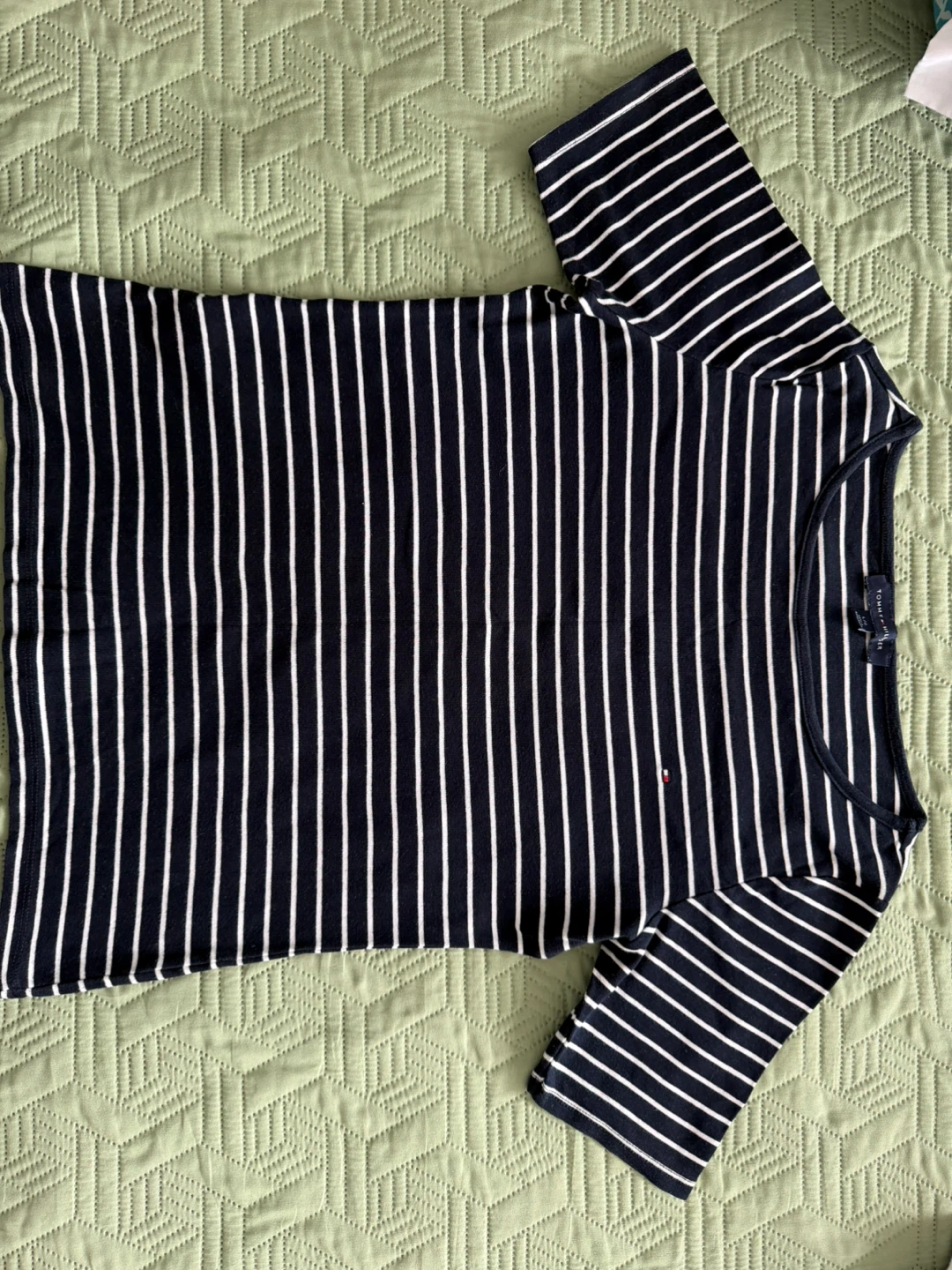 Tommy Hilfiger Striped T-Shirt Size L