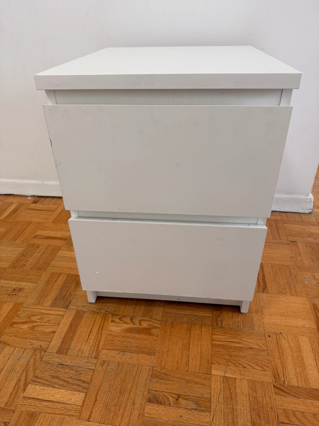 White 2-Drawer Filing Cabinet - photo 3