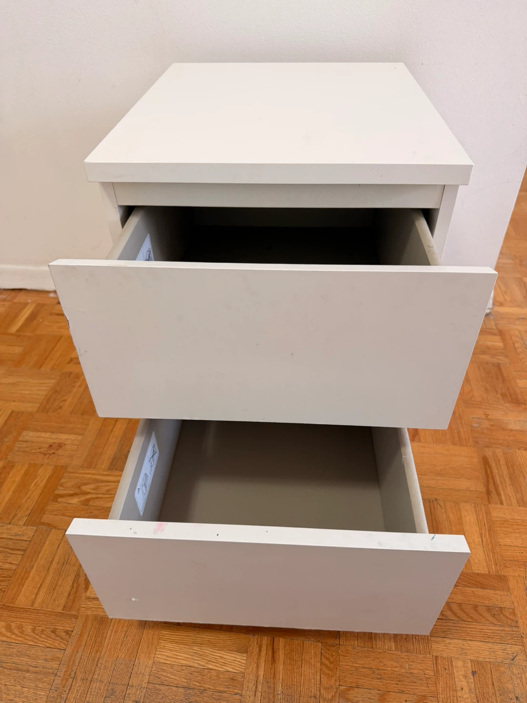 White 2-Drawer Filing Cabinet - photo 4