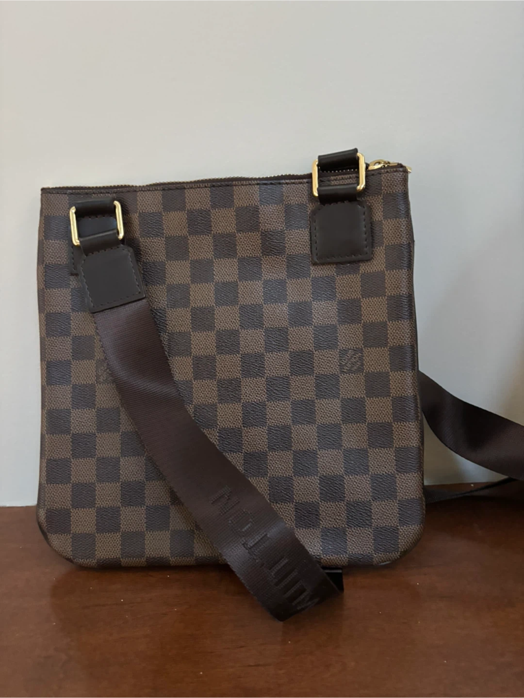 Louis Vuitton Damier Ebene Messenger Bag - photo 2