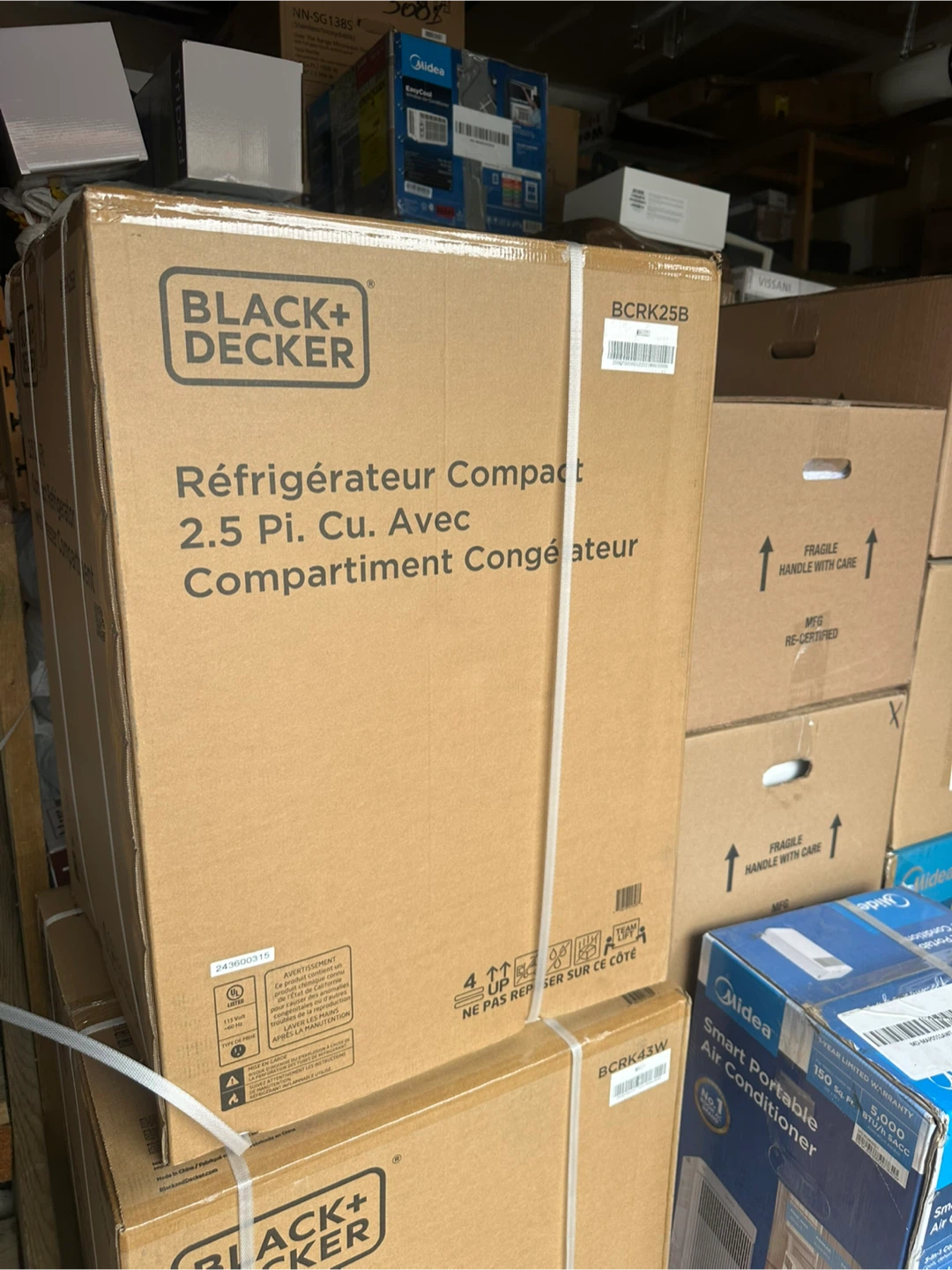 BLACK+DECKER 4.3 Cu. Ft. Compact Refrigerator with Freezer - photo 2