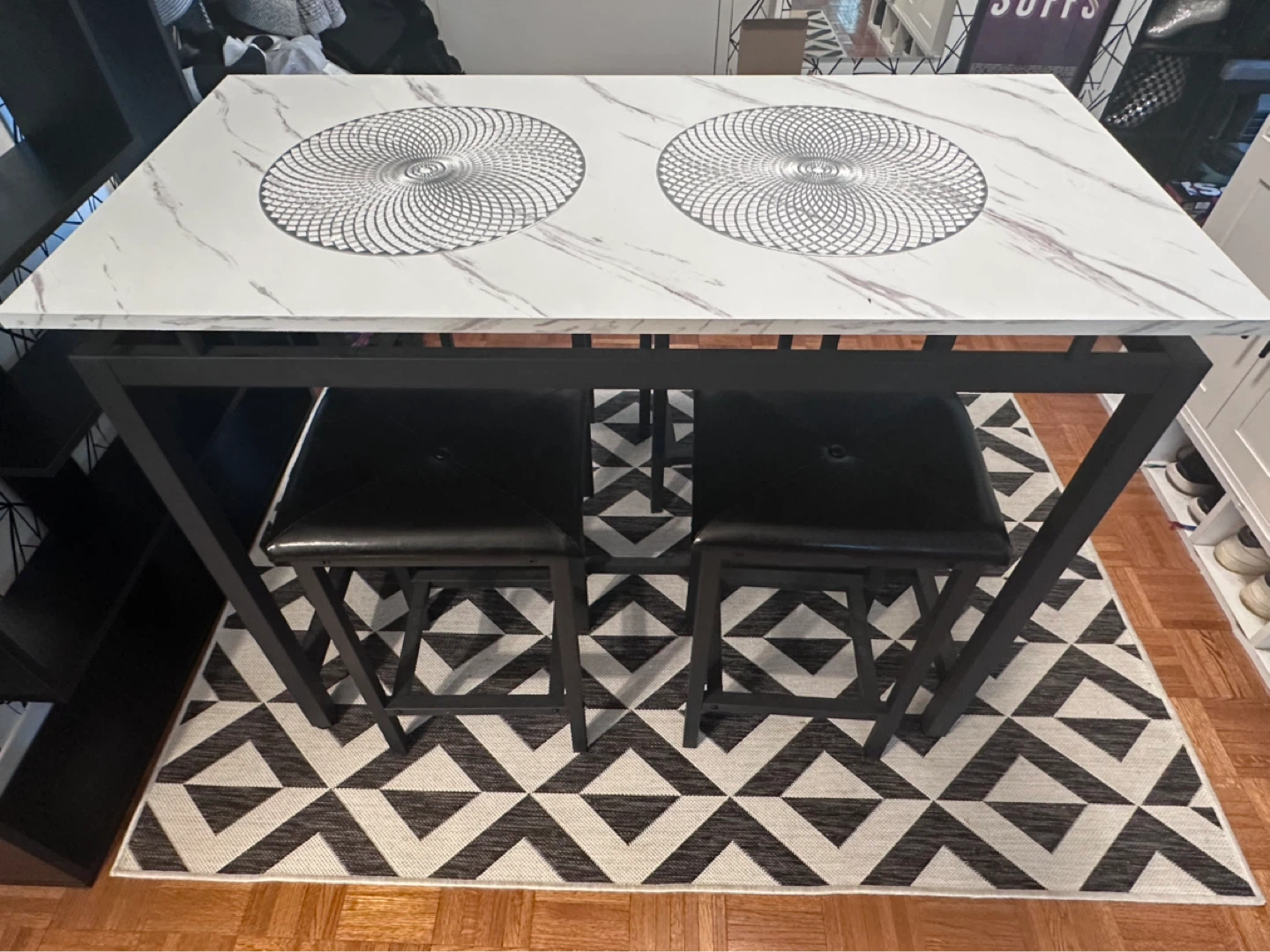 Bar Table and Stools Set - photo 4