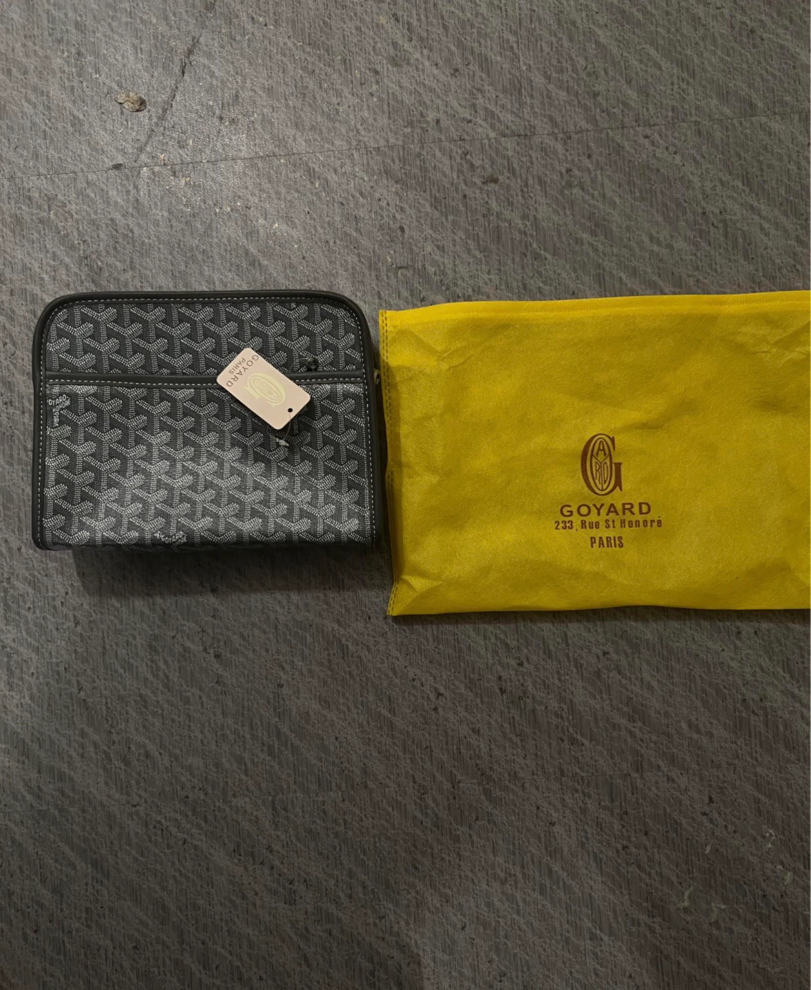 Goyard Clutch Pouch - photo 2