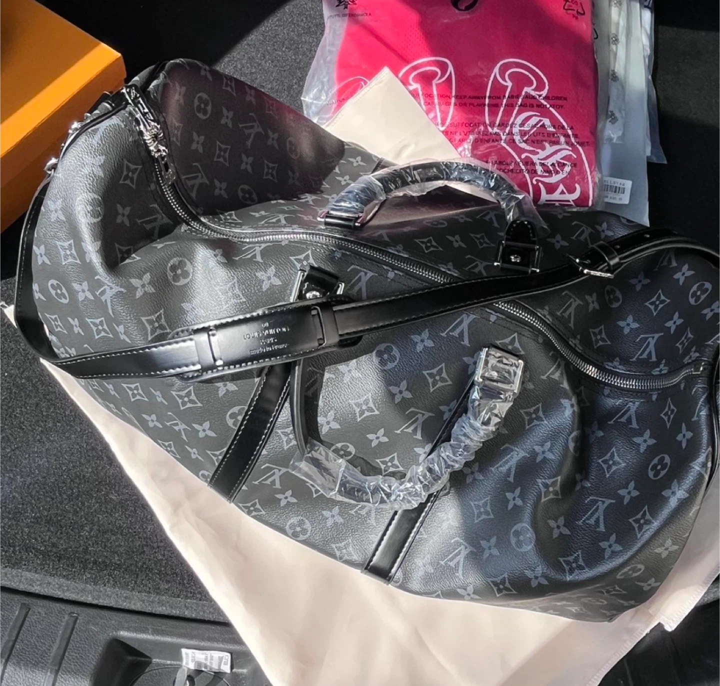 Louis Vuitton Keepall 50 Monogram Eclipse Travel Bag