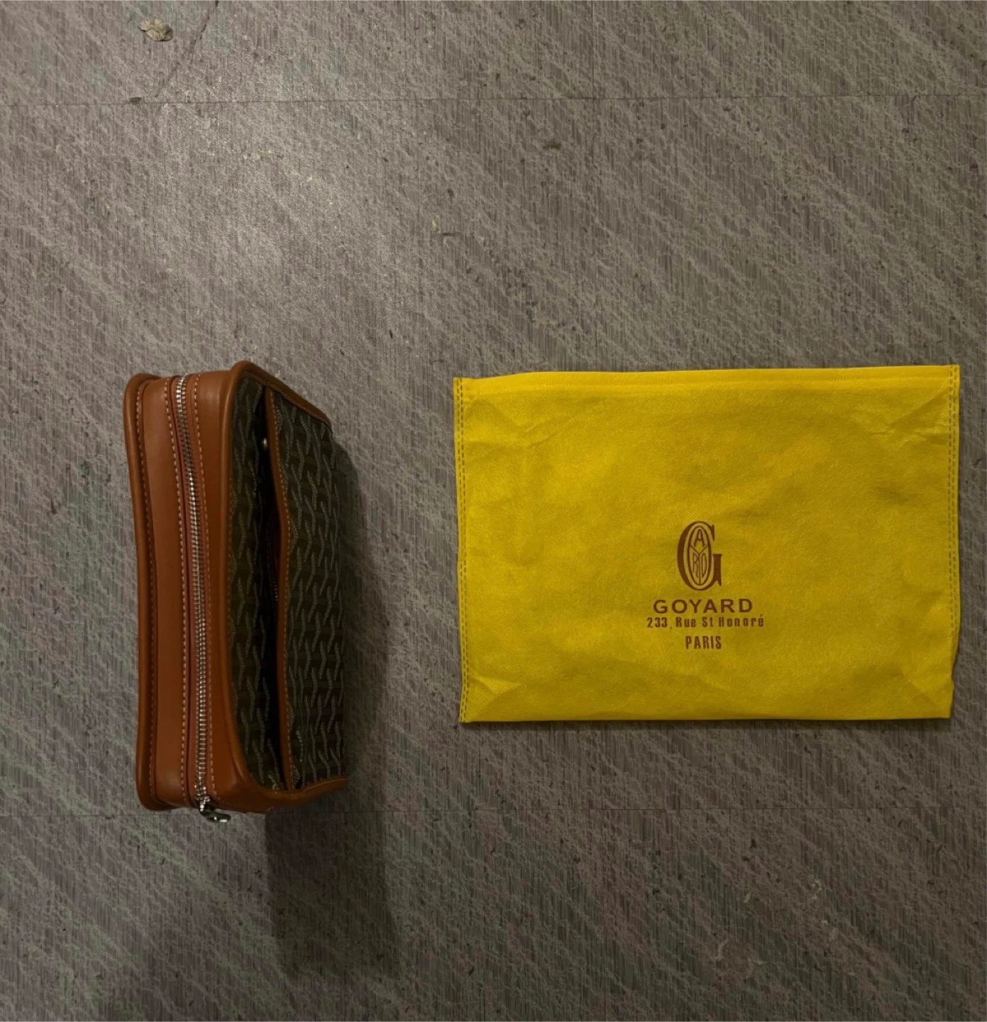 Goyard Cosmetic Pouch - photo 3