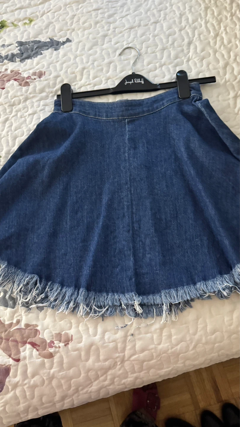 Guess Los Angeles Denim Button-Front Skirt - photo 2