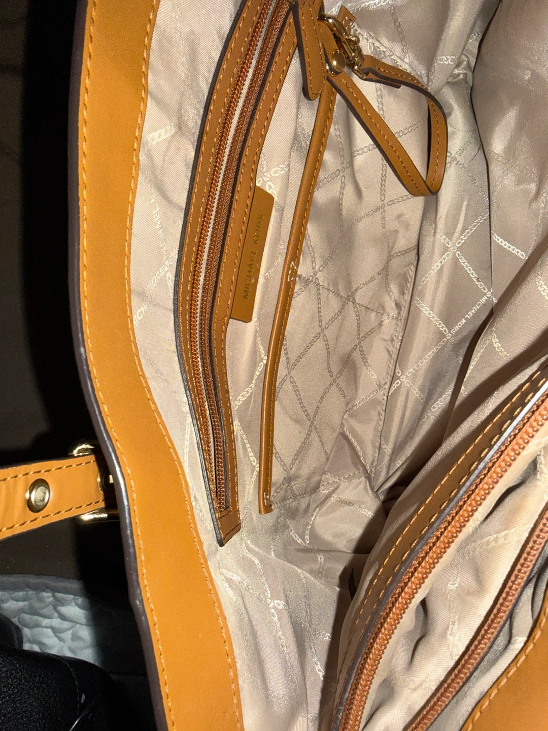 Michael Kors Tote Bag - photo 4