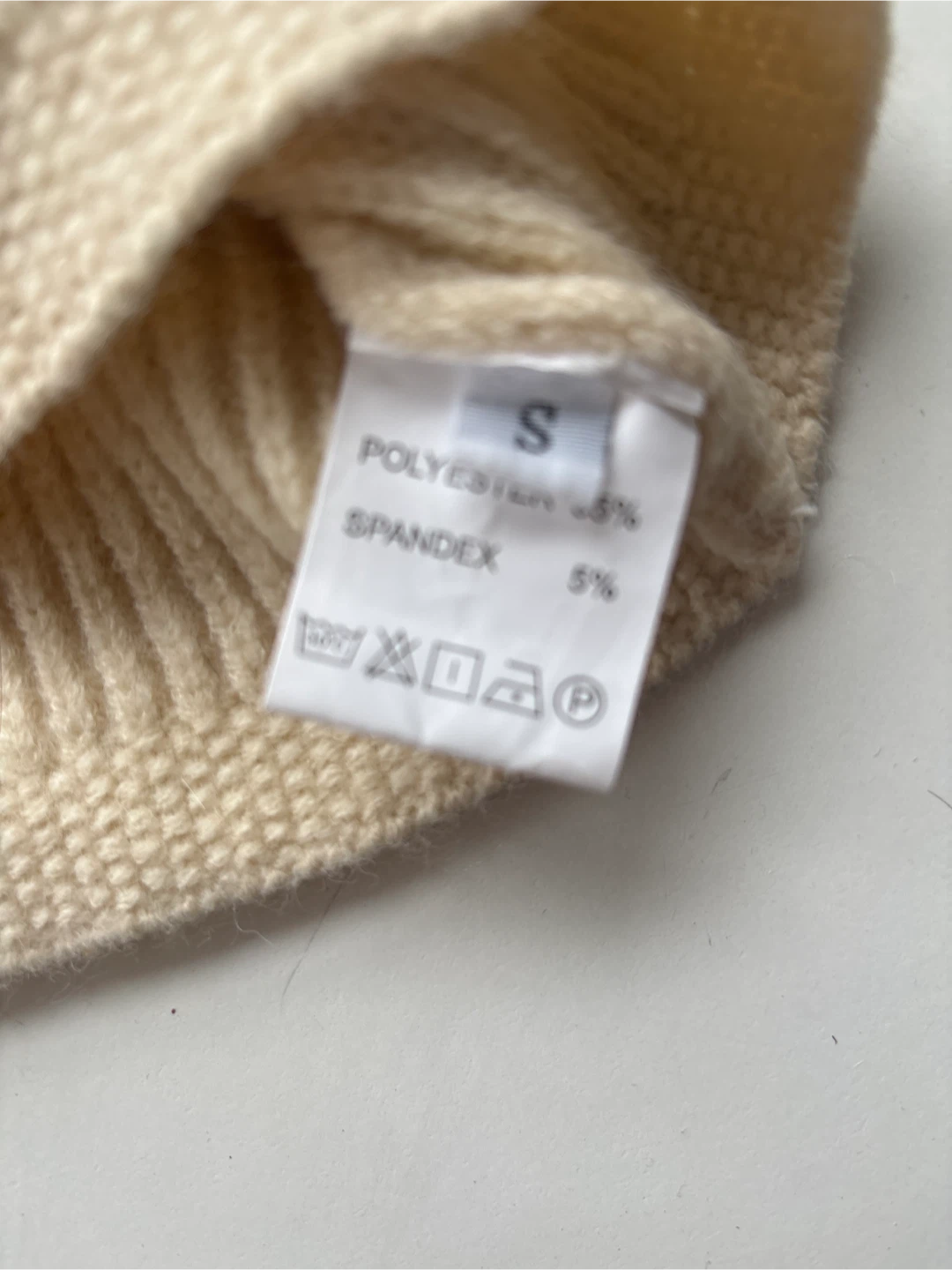 Cream Knit Crop Top with Straps - Size S - photo 3