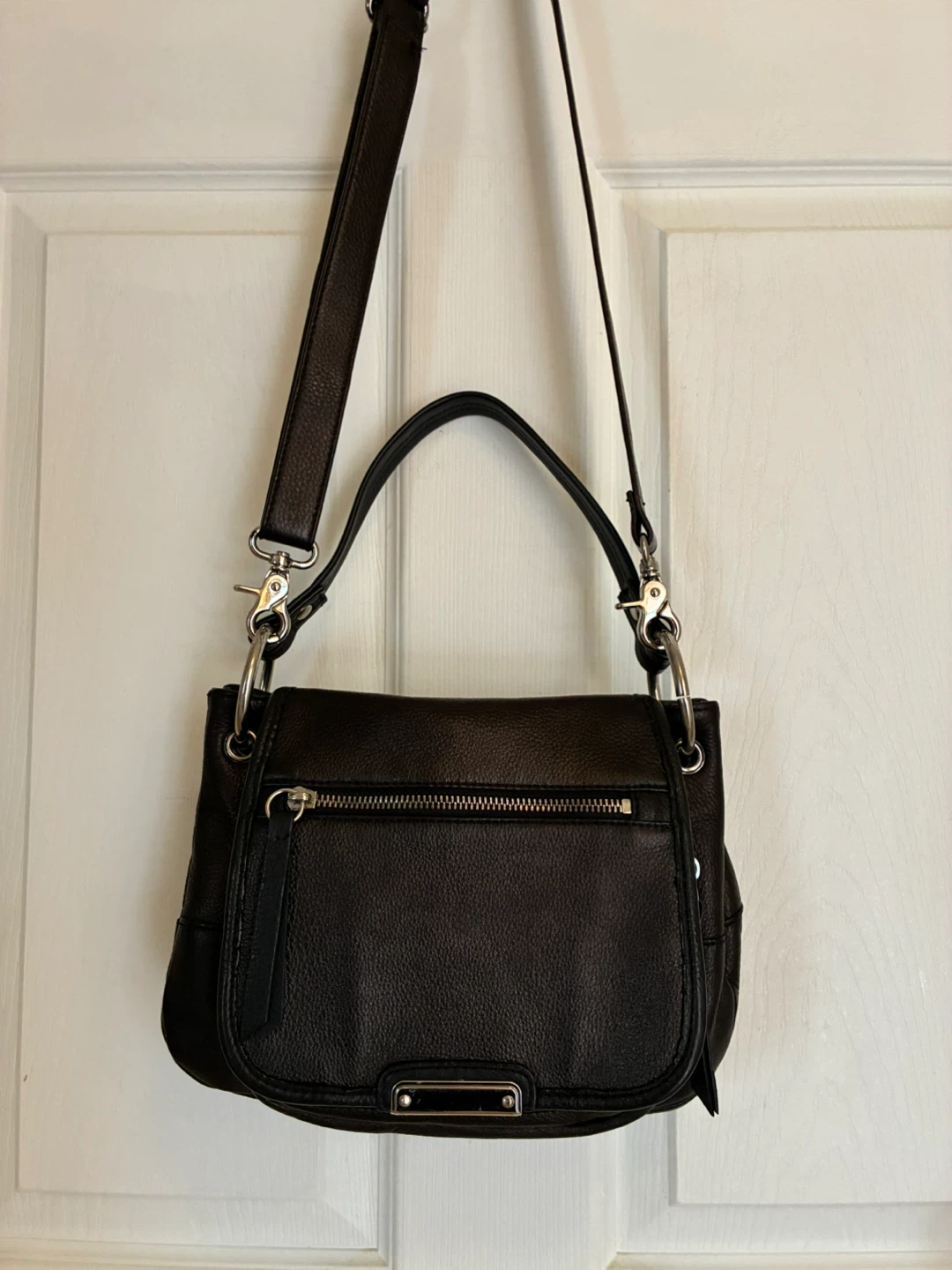 Danier Leather Black Crossbody Bag - photo 5