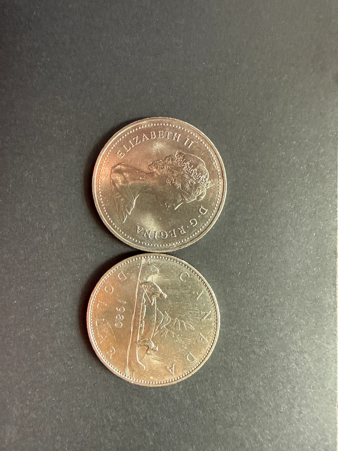 (2) 1980 Canadian Dollar Coin - photo 2