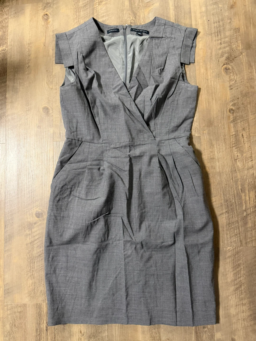 Banana Republic Grey Sheath Dress Size 10