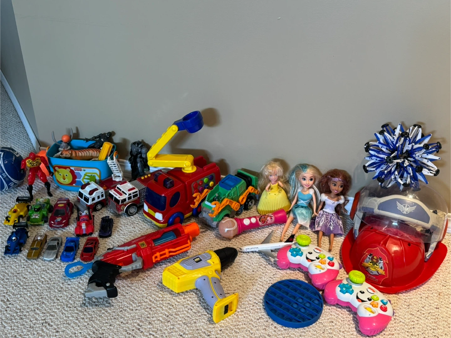 Legos & More Toys - photo 3
