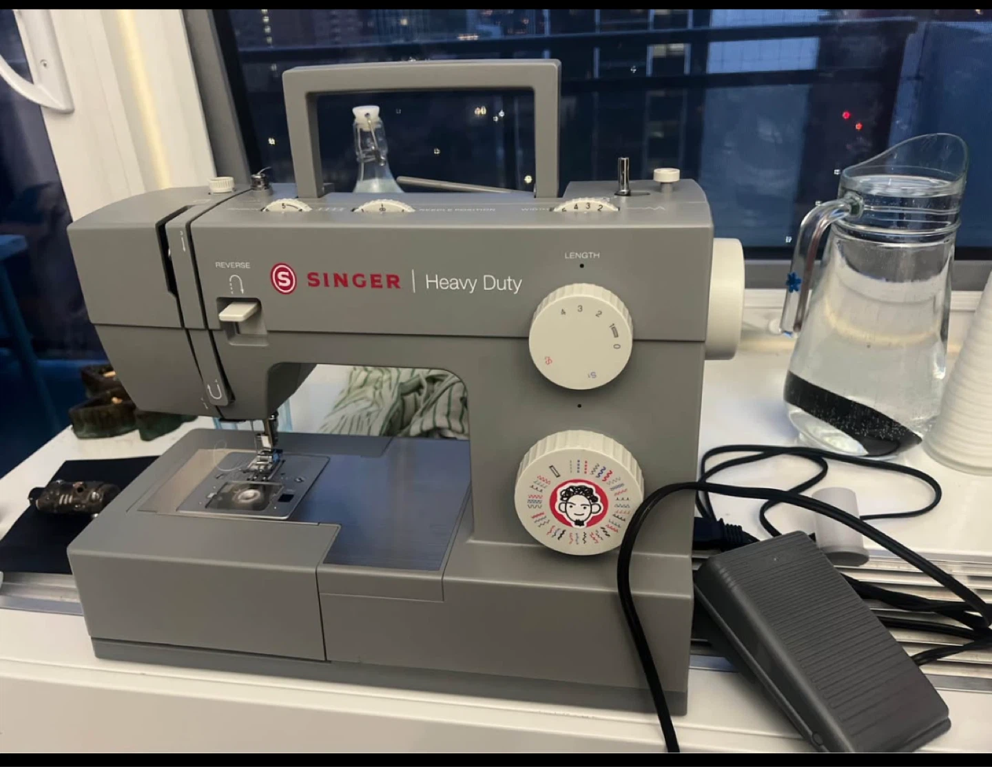 SINGER HD4432 Heavy Duty Sewing Machine