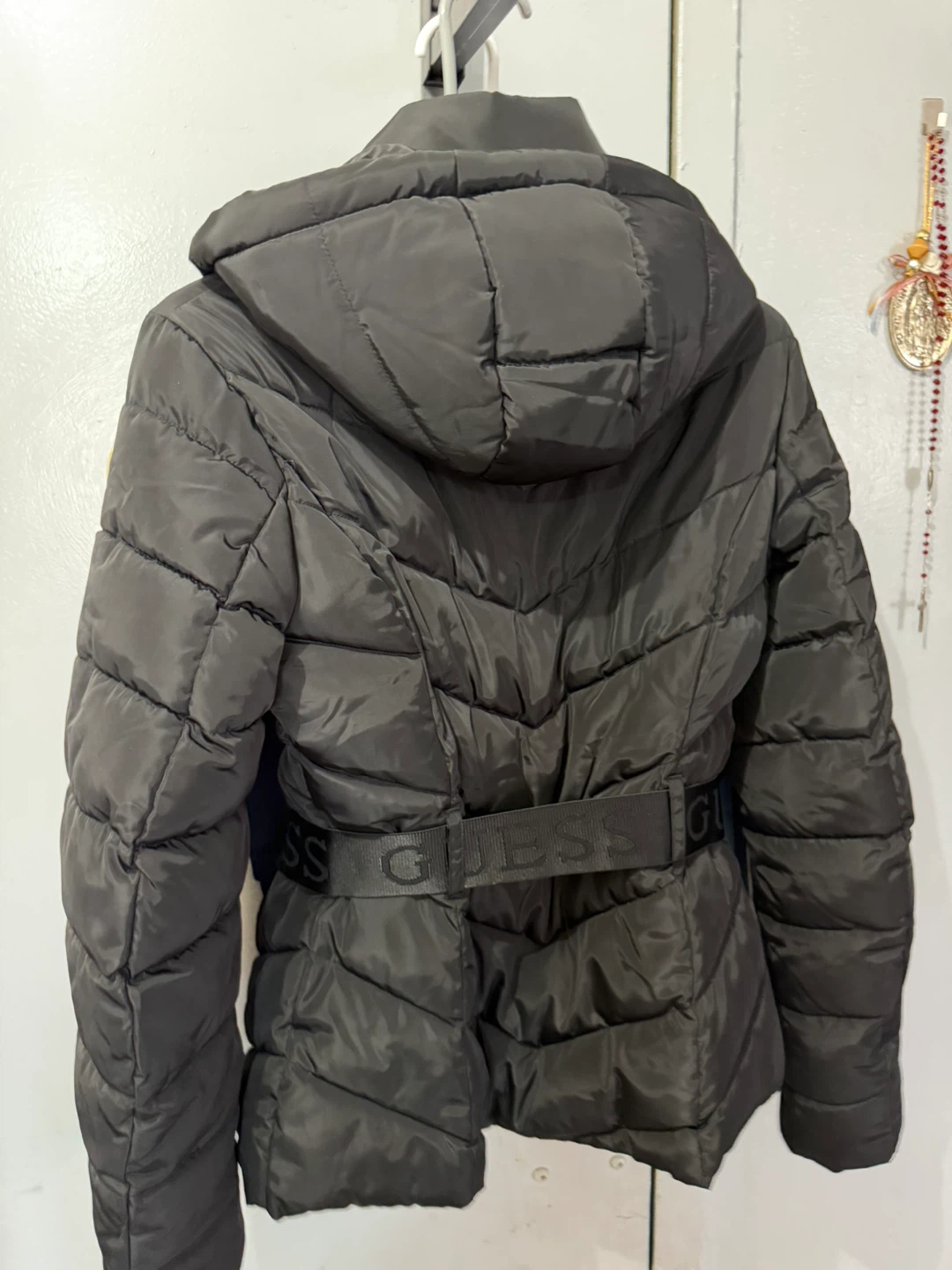 Guess Puffer Jacket with Belt - Size S - photo 2