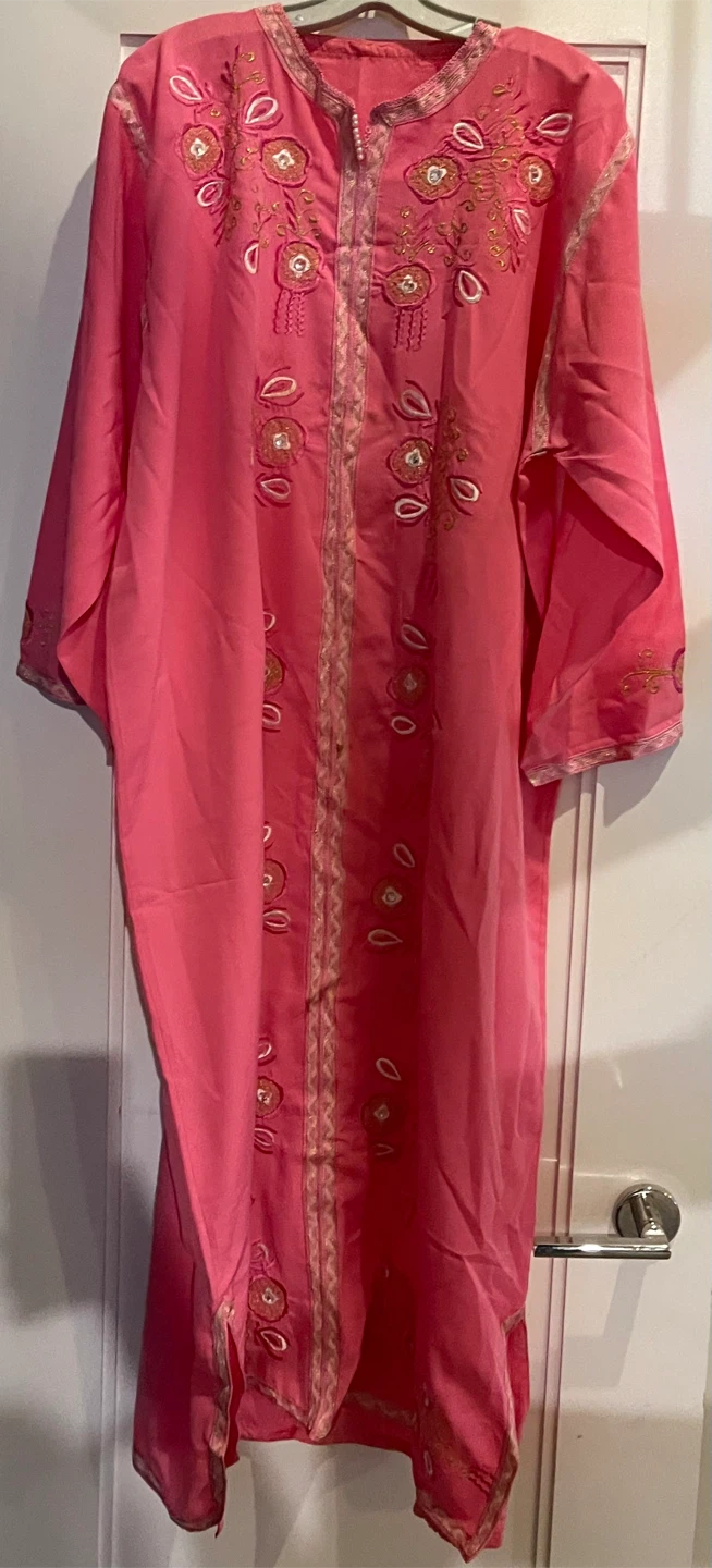 Pink Embroidered Kaftan