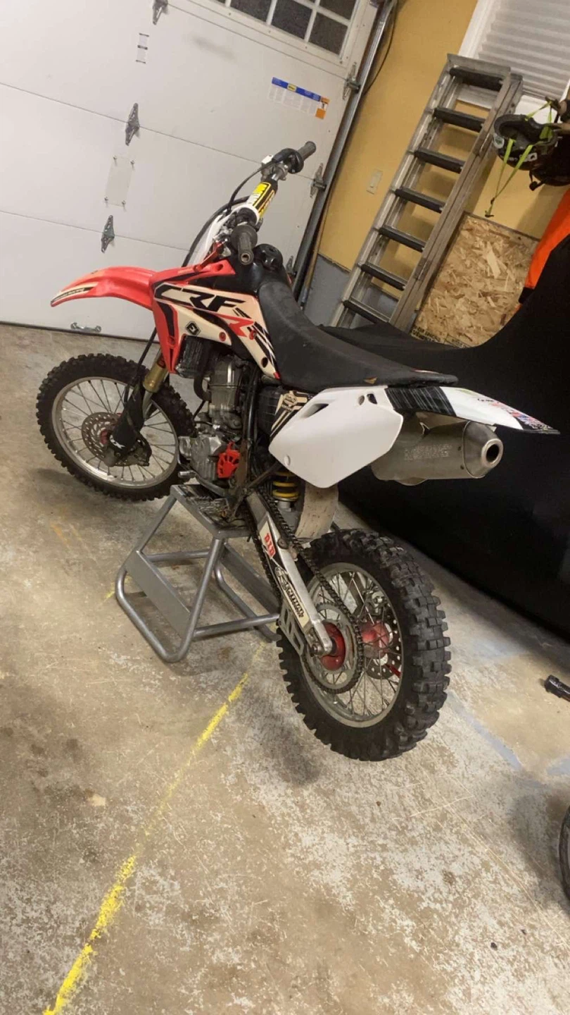 Honda CRF 150r Dirt Bike