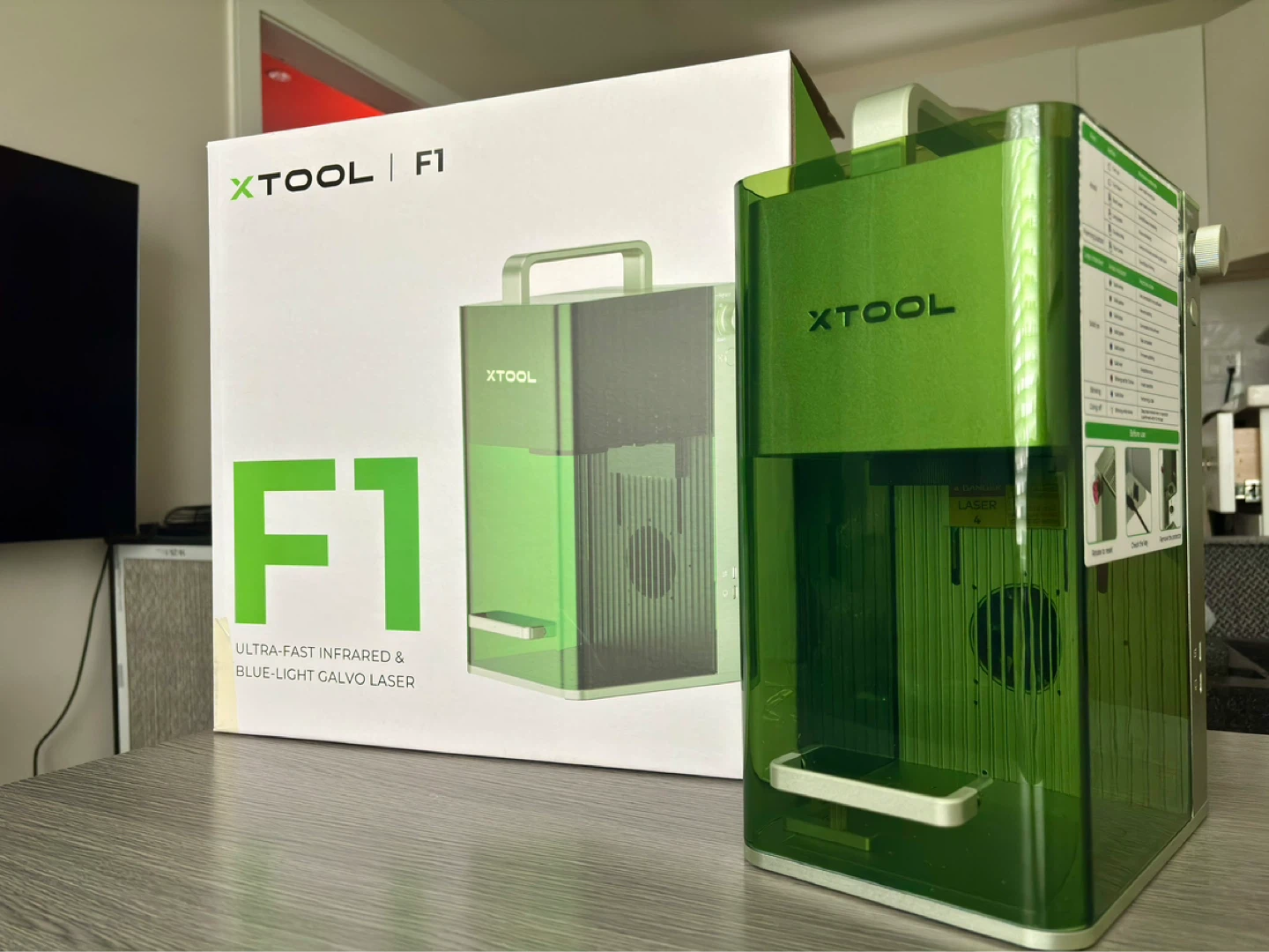 XTOOL F1 Ultra-Fast Infrared & Blue-Light Laser